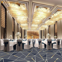 Rouleau de tapis de casino en PP tissé lavable de grande taille avec logo personnalisé abstrait imprimé haute définition pour chambre d'hôtel couloir usage domestique