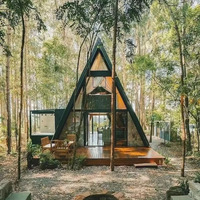 Maisons Triangulaires Préfabriquées Modernes de Luxe Modifiées, Bâtiments Conteneurs de Campagne pour Hôtels et Complexes Hôteliers