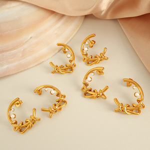 Crescent Twist Gold Stud Earrings Geometric <b>Moon</b> Shape Zinc Alloy Fashion Jewelry for Women EH613 - Product Image 3