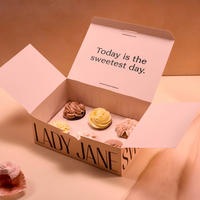 Emballage de boîte à gâteaux personnalisé de style Ins pour les plats à emporter, boîte à gâteaux, à beignets, à biscuits, à desserts avec poignée