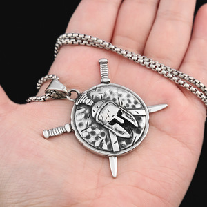 Yunnique – collier avec pendentif masque de guerrier Spartan en acier inoxydable pour hommes, chaîne de 60cm - Product Image 4