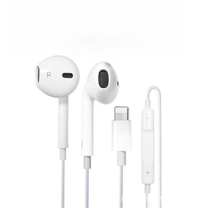 หูฟังแบบมีสายชนิด C พร้อมไมโครโฟนสำหรับสมาร์ทโฟนและคอมพิวเตอร์ - Product Image 2