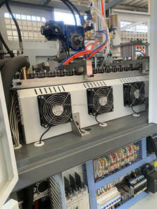 Máquina Automática de Fabricación de Botellas MT-200F de Dos Cavidades con Servo para Botellas de Agua de 50 ml a 2500 ml Moldeadas por Soplado y Estirado - Product Image 6