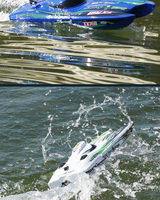 Bateau RC professionnel 88rc Tx768 à grande vitesse, moteur brushless 2,4 GHz, 30 km/h, télécommande, câble USB, prêt à l'emploi