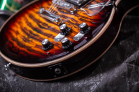 Gitar Elektrik Jazz 6 Senar Grote, Pickup Mahogany H-H, 22 Fret, Panjang Skala 628mm 2V2T, 3way Toggle 1JACK GTLP-04