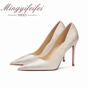<span class=keywords><strong>Scarpe</strong></span> <span class=keywords><strong>da</strong></span> lavoro eleganti <span class=keywords><strong>da</strong></span> <span class=keywords><strong>donna</strong></span> <span class=keywords><strong>con</strong></span> tacco alto, in pelle di pecora, <span class=keywords><strong>con</strong></span> <span class=keywords><strong>suola</strong></span> in gomma antiscivolo e <span class=keywords><strong>suola</strong></span> <span class=keywords><strong>rossa</strong></span> in raso, modello 2026 di marca di design - Product Image 5