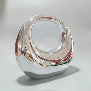 Новая вечерняя сумка в европейском стиле для международной торговли, из ПУ с золотым гальваническим покрытием, квадратная, модная, уникальная, элегантная - Product Image 2