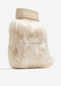 Bottes de motard noires en cuir avec fermeture de requin à <span class=keywords><strong>talon</strong></span> large pour femmes Bottes de luxe avec verrouillage de requin Bottes à hauteur de genou en alpaga - Product Image 5