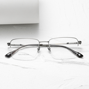 Shenzhen factory new feather titanium ultra-light <b>eyeglass</b> <b>frames</b> Business-grade titanium <b>eyeglass</b> - Product Image 6