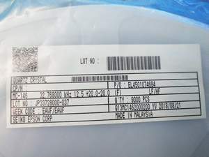 Nuevo y Original para MC-146 SMD7015, Unidad de Cristal de Cuarzo de 32.768KHZ, 7.0PF/9.0PF/12.5PF, 20PPM, 50 Ohmios, -40C~85C - Product Image 6
