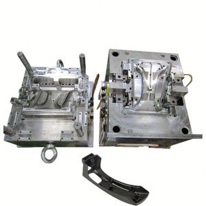 Piezas moldeadas de plástico personalizadas Manijas de puerta de techo automotriz exterior Moldeo por inyección - Product Image 1