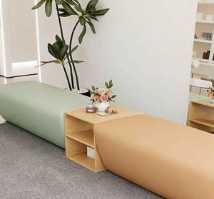 Studio de yoga, studio de danse, espace d'entraînement et de repos, canapé long, banc d'attente, moderne et simple - Product Image 1