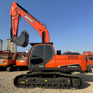 รถขุดตีนตะขาบ Doosan DX225 มือสอง ใช้งานน้อย สภาพสมบูรณ์ พร้อมใช้งานสำหรับโครงการก่อสร้าง - Product Image 1