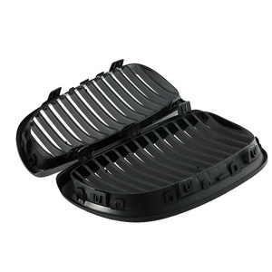 กระจังหน้า BMW สีดำเงา ผลิตจากพลาสติก ABS สำหรับรุ่น E92 E93 ปี 2006 2009 - Product Image 2
