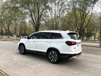 Voiture d'occasion 2020 Forthing T5L 1.5T Édition Luxe SUV 5 places Exportation Vente en gros Marque chinoise Abordable Offre Spéciale Stock Prêt