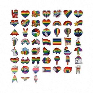 Benutzer definierte Fortschritt Stolz Party begünstigt LGBTQ Revers Emaille Pins Broschen Abzeichen Runde Regenbogen Knöpfe Flagge Homosexuell & Lesben Stolz Pins - Product Image 1