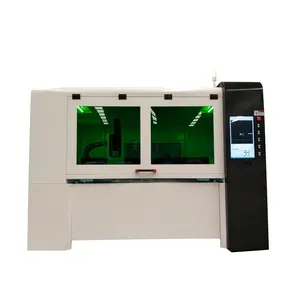 Découpe laser à fibre métallique fermée de haute précision 1390 petite machine de découpe laser à fibre CNC