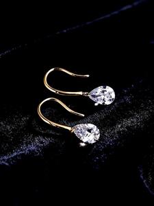 Boucles d'oreilles de luxe au design unique, serties de diamants, bijoux en or faits à la main pour mariage, mariée, événement spécial, vente en gros - Product Image 5