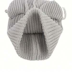 Nouveau bonnet tricoté tendance 2024 avec oreilles de diable, motif rayé épais et stylé, idéal pour Halloween, chaud et mignon pour l'hiver - Product Image 4