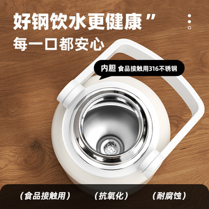 Bouteille d'eau isotherme TOMIC 1L en titane pur avec infuseur à thé en acier inoxydable pour usage extérieur - Product Image 3