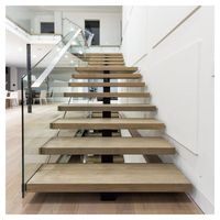 Escalier escamotable Prima moderne et durable, gain de place pour l'accès aux greniers et lofts intérieurs