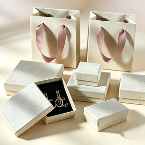 Ready Stock EASTMOON Logo Jewelry Packaging <b>Box</b> Set Multiple Sizes Ring Earring Gift <b>Box</b> With Gift Tote Bag - Product Image 1