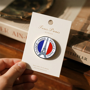 Spille con Bandiera Nazionale Francese, Badge Personalizzati in Smalto Morbido con Monumenti di Parigi, Souvenir Magnetici Francesi all'Ingrosso - Product Image 6