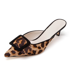 <span class=keywords><strong>Pantoufles</strong></span> en <span class=keywords><strong>cuir</strong></span> léopard avec boucle enveloppée de <span class=keywords><strong>cuir</strong></span>, talon fermé, <span class=keywords><strong>mules</strong></span> pour femmes - Product Image 3