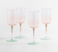 Flûtes à champagne et verres à eau rose Cynthia Rowley Ombre à nervures, avec pied, pour mariages et dîners nuptiaux