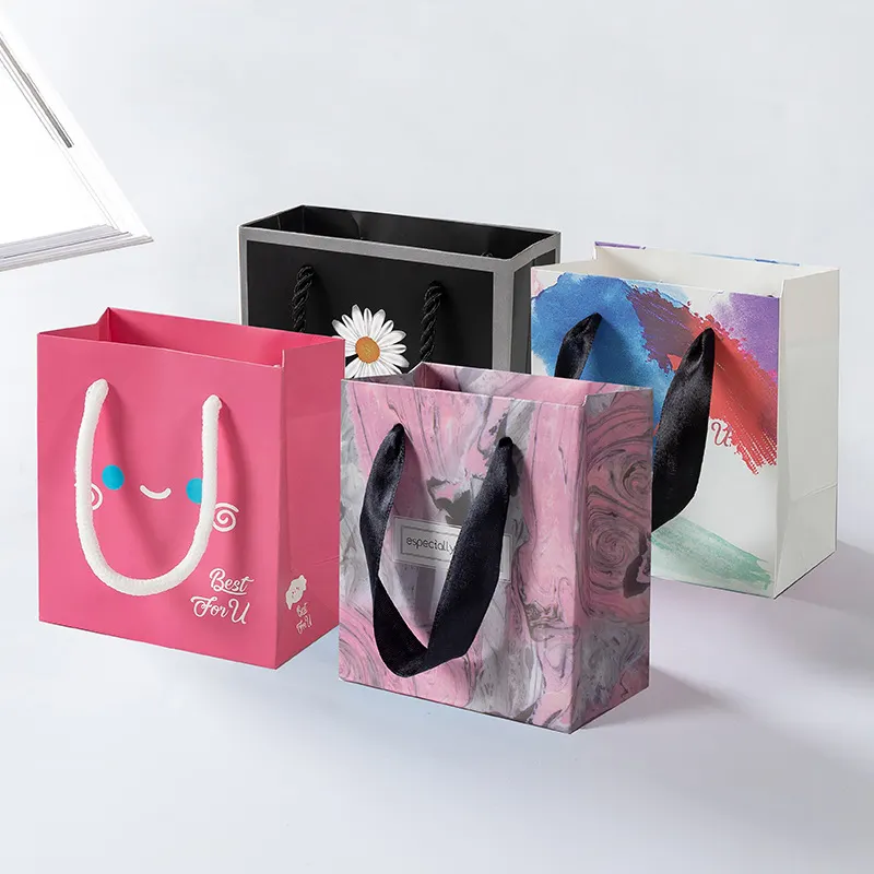 Kolları ile en çok satan yüksek kalite beyaz kağıt torbalar yeni tasarım Kraft kendini destekleyen çanta