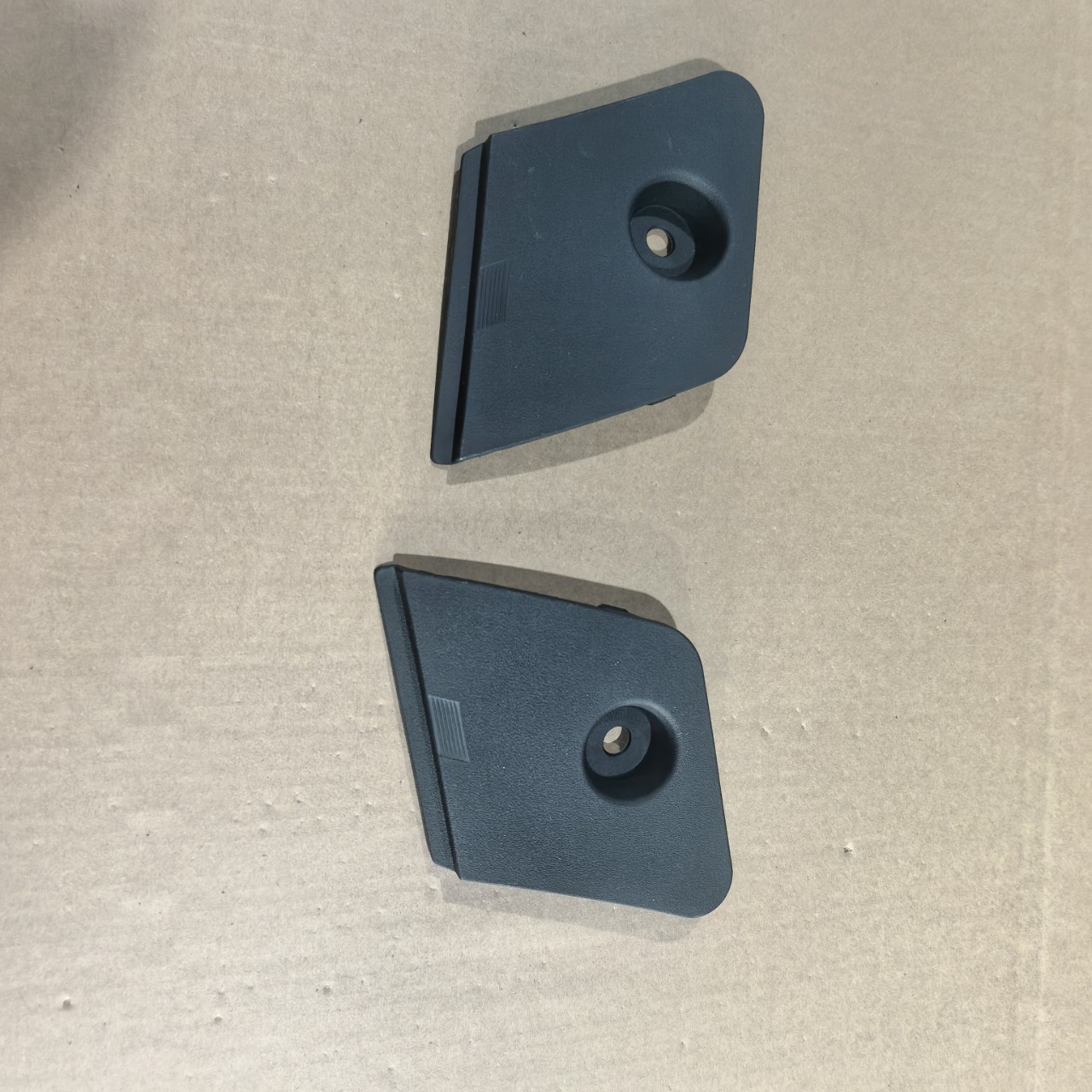 Couvre-plaque supérieure de radiateur LS 2018, garnitures gauche et droite