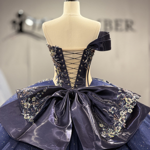 Vestido de Quinceañera Azul Marino con Lentejuelas y Hombro Descubierto, Modelo 1560 Glitter - Product Image 6