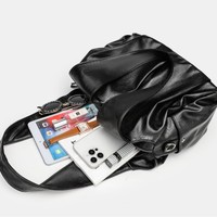 Sac fourre-tout vintage haut de gamme pour femme, couleur unie ; Nouveau sac à main en cuir souple PU grande capacité, fermeture éclair, élégant et polyvalent, style motard