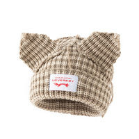 Bonnet tricoté vintage rayé avec oreilles de chat style petit diable, chaud pour l'automne/hiver, tendance et polyvalent