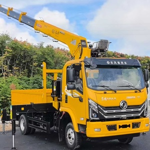 Grue <span class=keywords><strong>la</strong></span> <span class=keywords><strong>moins</strong></span> <span class=keywords><strong>chère</strong></span> au <span class=keywords><strong>monde</strong></span> Dongfeng 4x2 7T, grue de camionnette, grue de camionnette compacte, flèche de 3,3 m, entretien gratuit à l'étranger - Product Image 1