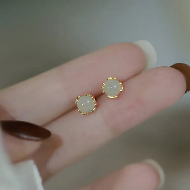 Giwang giok alami minimalis, Perhiasan halus 925 perak murni 14k berlapis emas Mini batu permata kecil anting-anting kancing