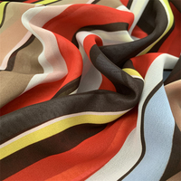 Matériau métallique en gros 100% polyester 75D impression en mousseline de soie avec finition douce et bonne chute