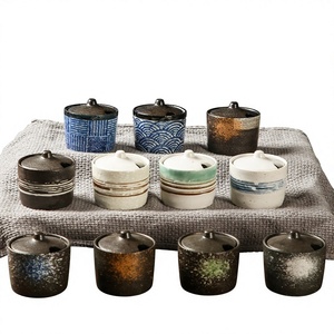 Tapa de Cerámica Estilo Japonés-Coreano para Tarro de Condimentos con Diseño Integrado para Uso Doméstico, Comercial y BBQ - Salero/Pimentero para Chile - Product Image 1