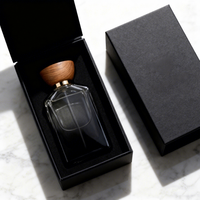 Prix d'usine – Flacon de parfum vide en verre transparent personnalisé pour homme, 50 ml/100 ml, avec pompe pulvérisatrice, boîte de luxe carrée, bouchon doré, sérigraphie