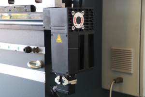 Hochpräzise 200T Vollautomatische CNC-Abkantpresse DA69S 3D-Simulationssystem Fortschrittliche 3D-Programmierung für Edelstahl - Product Image 4