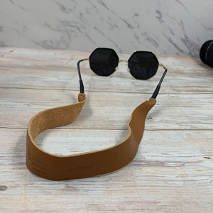 Leather <b>eyeglass</b> <b>frame</b> lanyard, neck strap <b>eyeglass</b> chain, simple anti-loss strap, and custom silicone <b>eyeglass</b> temple covers. - Product Image 1