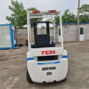 TCM 2.5 Ton Used Diesel Forklift with Hydraulic Side Shifter Solid Tires Low <b>Hours</b> - Product Image 6