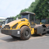 Rouleau compresseur routier Caterpillar de 20 tonnes d'occasion, matériel de pavage routier, compacteur de sol