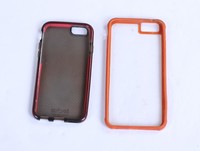 Machine de fabrication de coques de téléphone portable en silicone liquide TPU, moulage par injection plastique vertical
