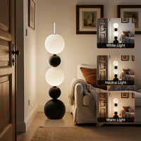 Lampadaire LED sphérique de style nordique, design moderne haut de gamme, lumière décorative tendance pour salons et autres espaces, en forme de gourde