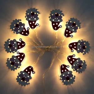 Guirnalda de Luces LED con Cabeza de Santa Claus de Metal Blanco Cálido de 10L, Decoración Navideña para el Hogar, Jardín, Patio, Fiestas - Product Image 5