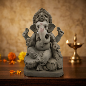 Figura de Ganesha de Arcilla Hecha a Mano de 10 Pulgadas, Estilo Sencillo, para Interiores Espirituales, Ceremonias Tradicionales y Decoración del Hogar - Product Image 1