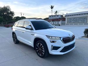 <span class=keywords><strong>Skoda</strong></span> Kodiaq 2022 2.0 TSI Luxury Auto, SUV Familiar de 7 Plazas, Equipamiento Completo y Bajo Kilometraje, Listo para Enviar - Product Image 3