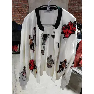 Mixed large bags sold second-hand clothing factory wholesale ladies sweaters autumn and winter second-hand cardigan sweaters