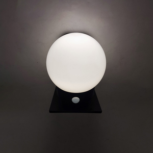Lampe murale solaire LED 3CCT PIR IP65 étanche, lumière murale sphérique pour la décoration extérieure de la cour, de la villa, du jardin et du paysage - Product Image 5